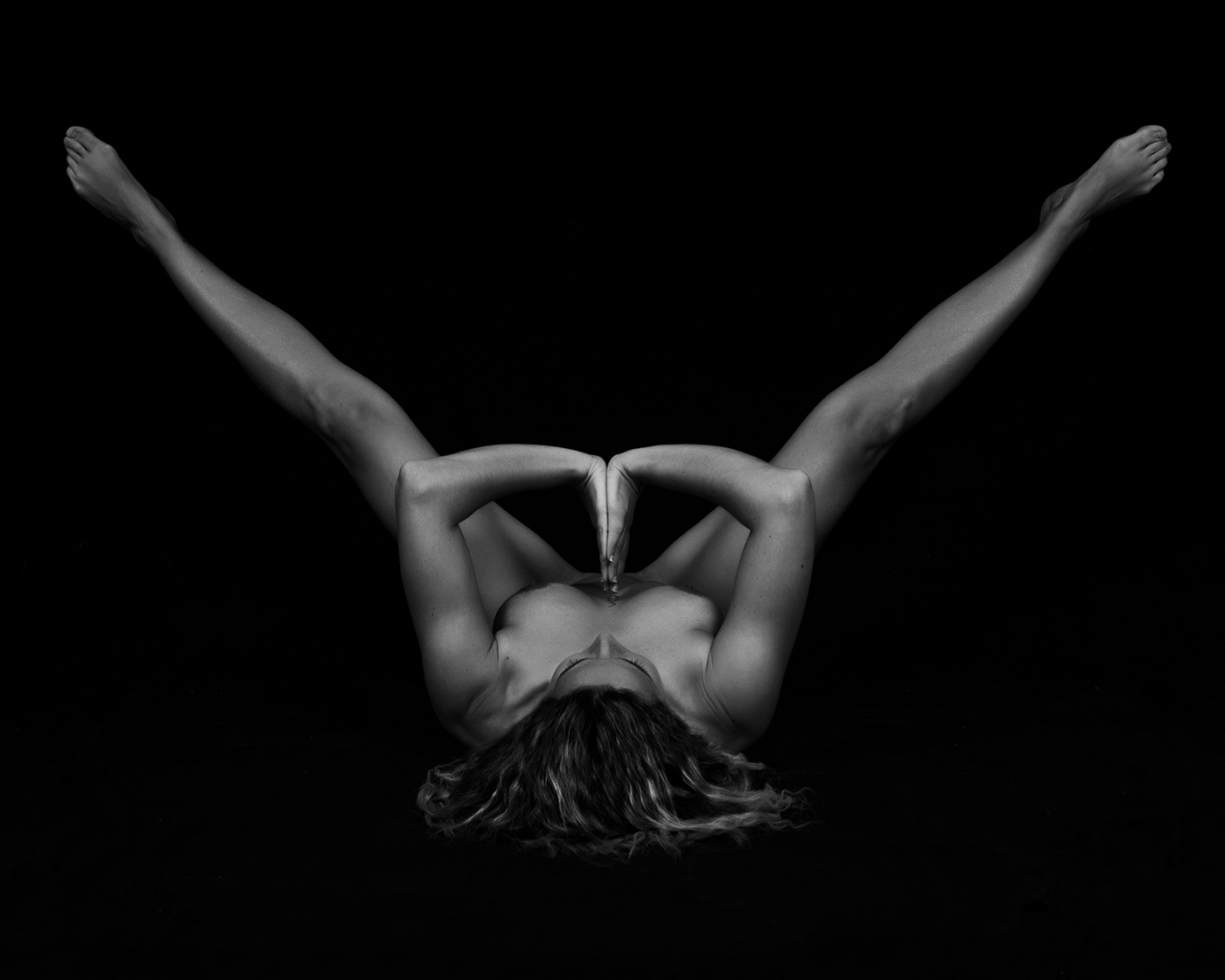 Piel sobre negro 2 copia